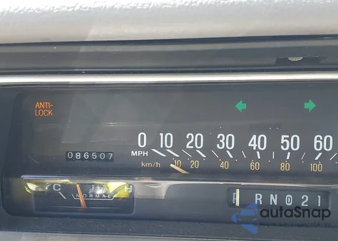 1993 Mercury Grand Marquis Ls из США, поврежденный, VIN 2MELM75W6PX679046